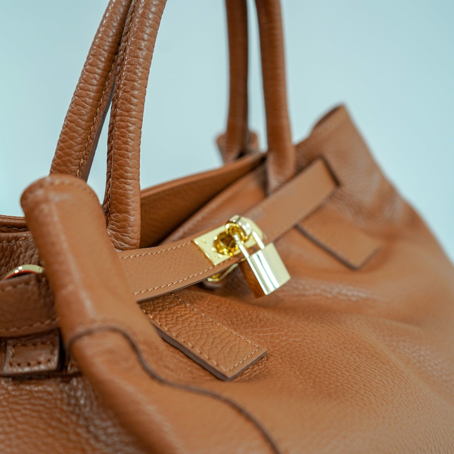 حقيبة ليتي إم | إد. محدودة