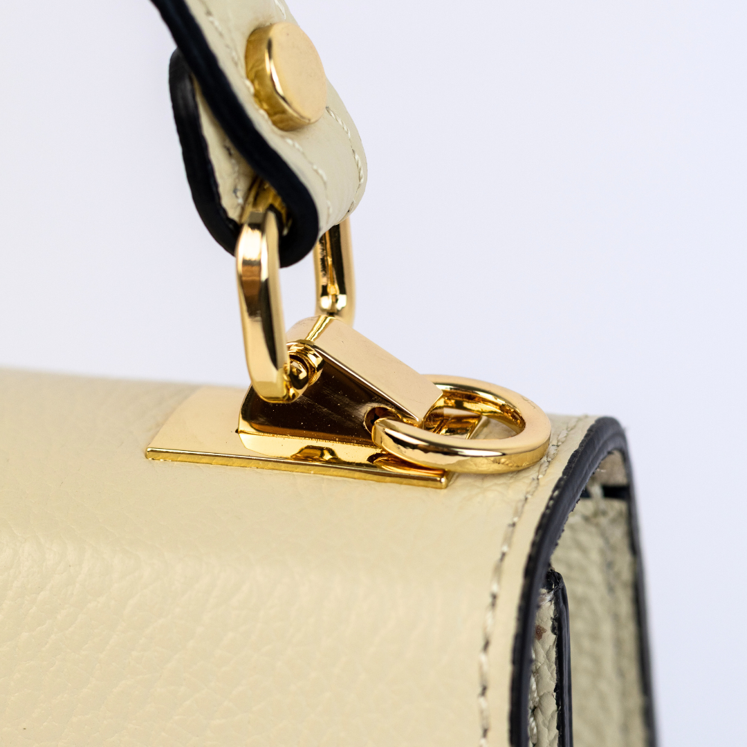 Nahla – Cuir Grainé Beige | Édition Limitée