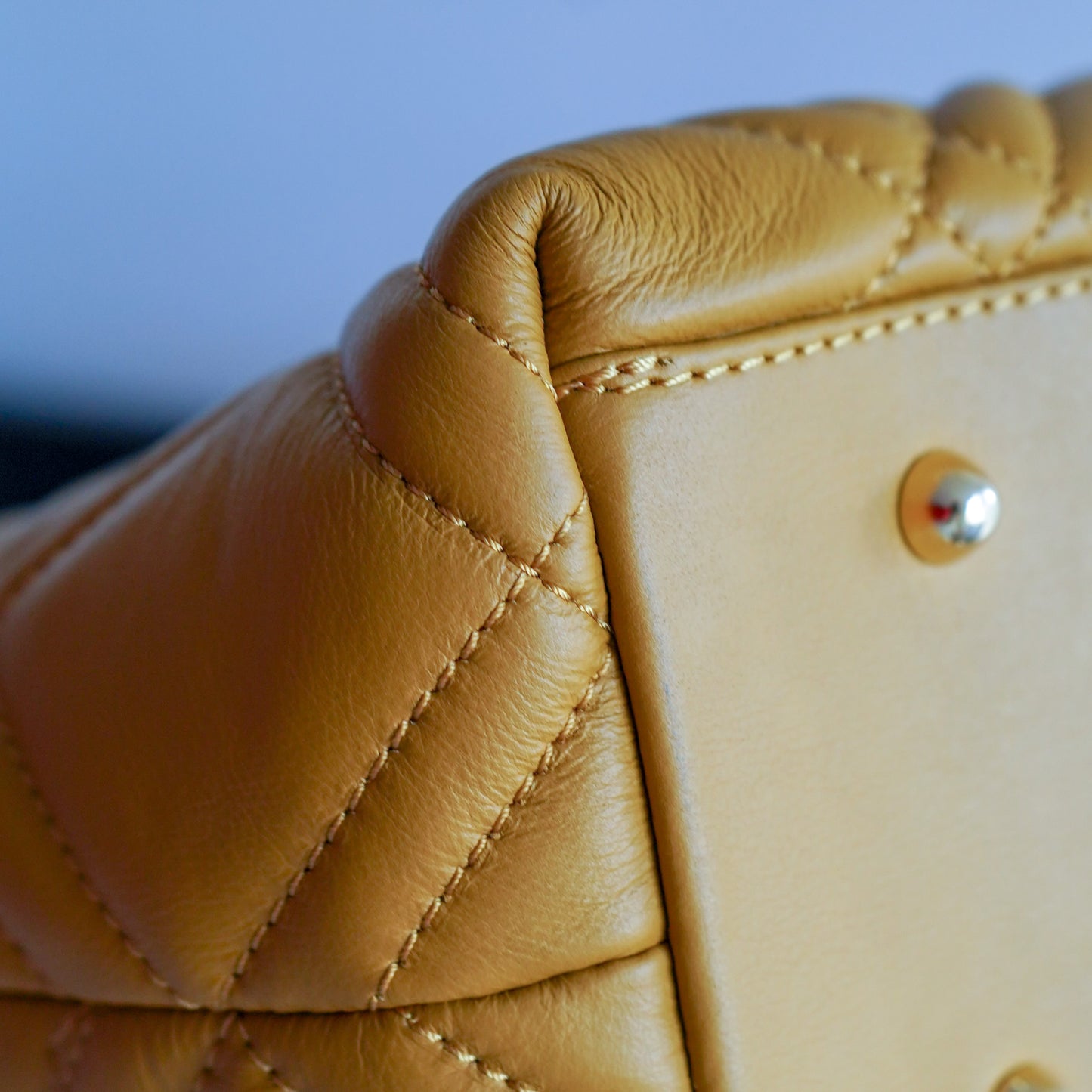 Sac Léa L – Cuir Jaune Moutarde | Grand format – Édition Limitée