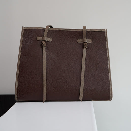 Sac Lynda L – Cuir Moka & Taupe | Édition Limitée