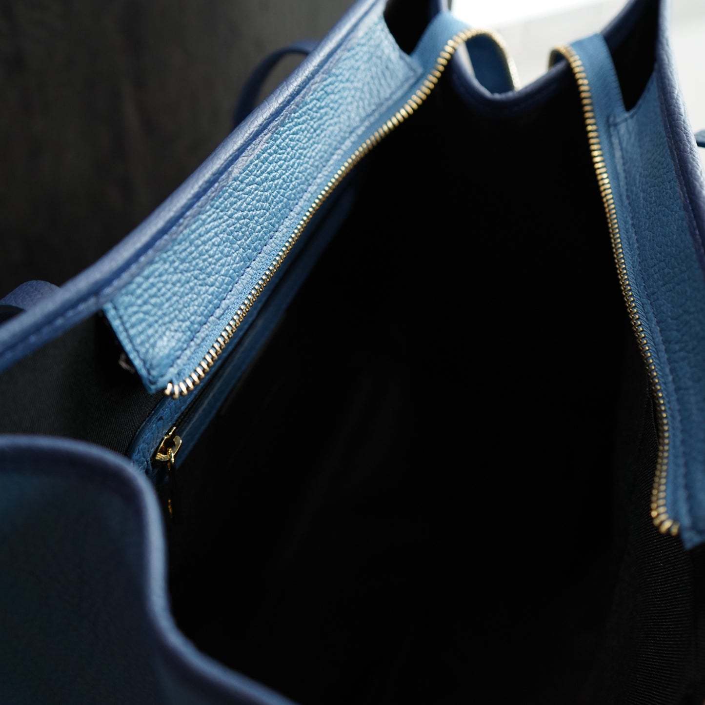Sac Lynda L – Cuir Bleu Royal | Édition Limitée